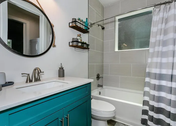 Downtown Townhome - Clubb St Holiday home